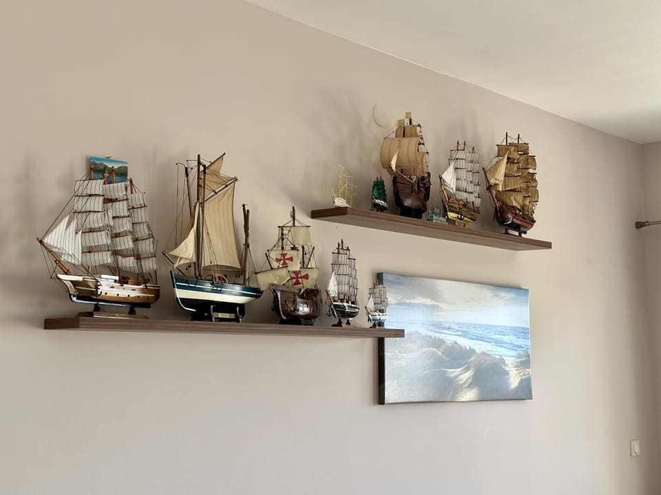 TV and multimedia, Decorative detail