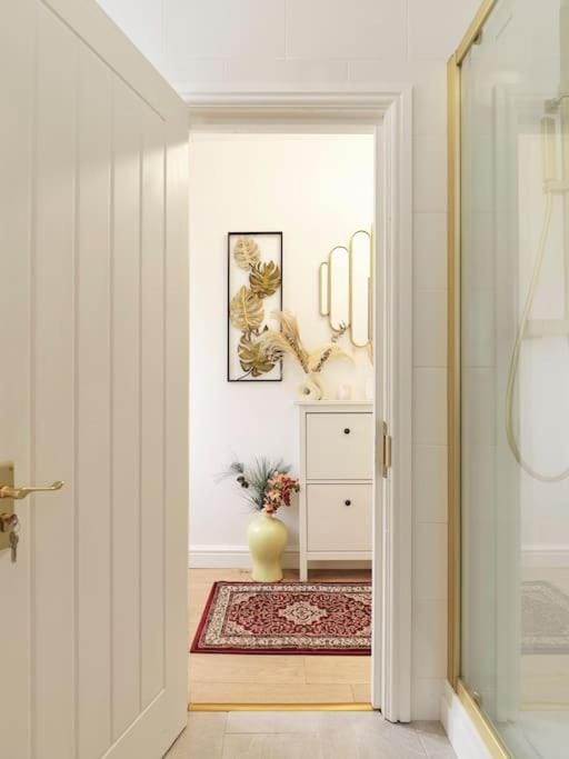 Rofennie Suite -Luxury ensuite room! Apartment in Maidstone