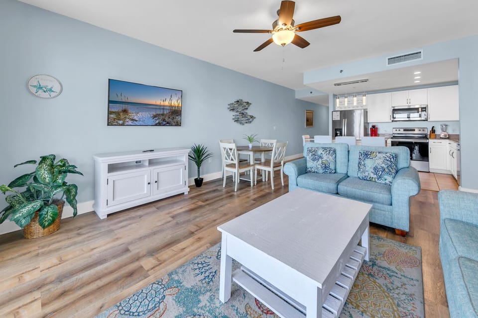 Laketown Wharf 827 - Lifes A Beach by Emerald Coast Retreats Apartment in Long Beach