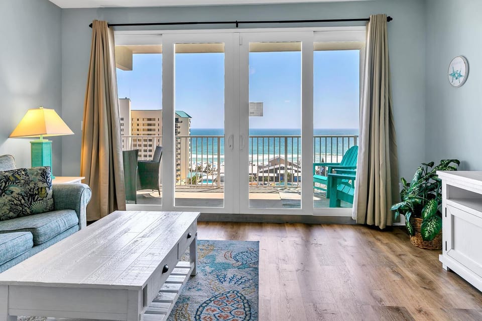 Laketown Wharf 827 - Lifes A Beach by Emerald Coast Retreats Apartment in Long Beach