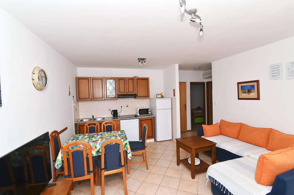 Apartment Neven Apartment in Lika-Senj County