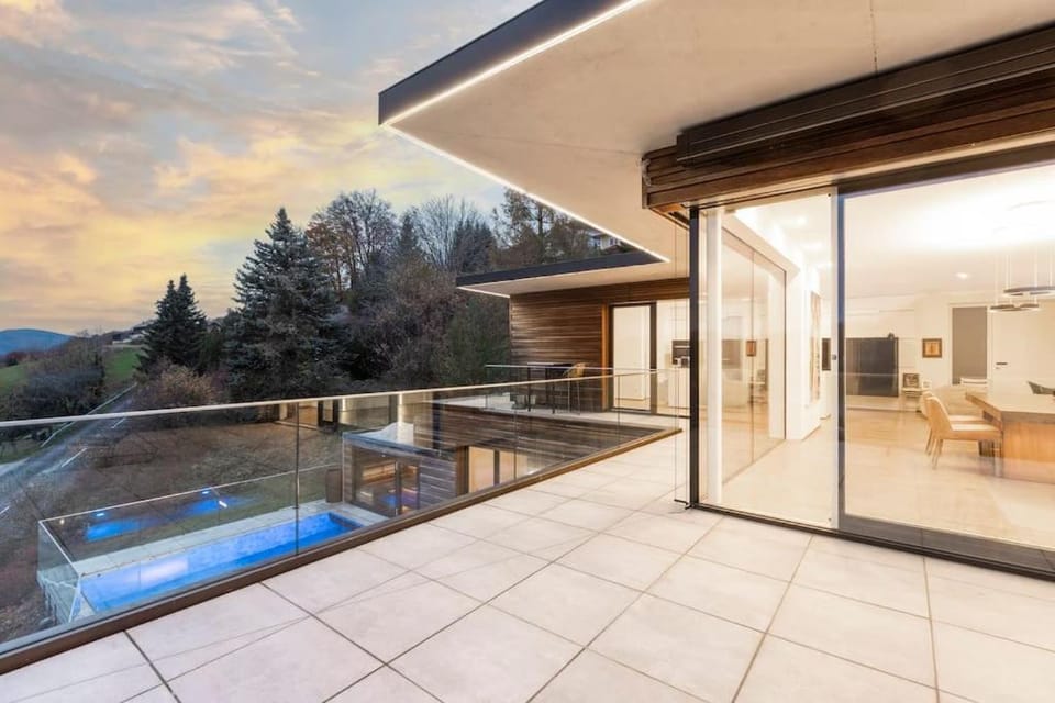 Balcony/Terrace, Pool view