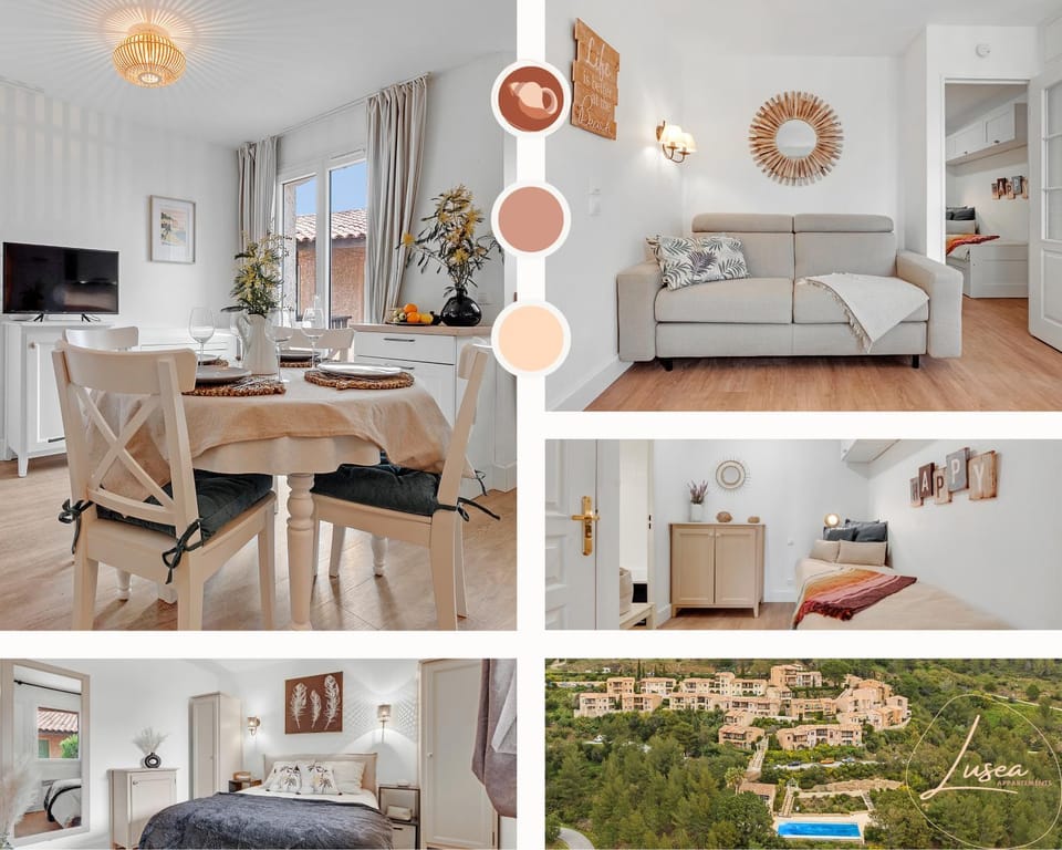 Bed, Bird's eye view, Living room, Seating area, Dining area