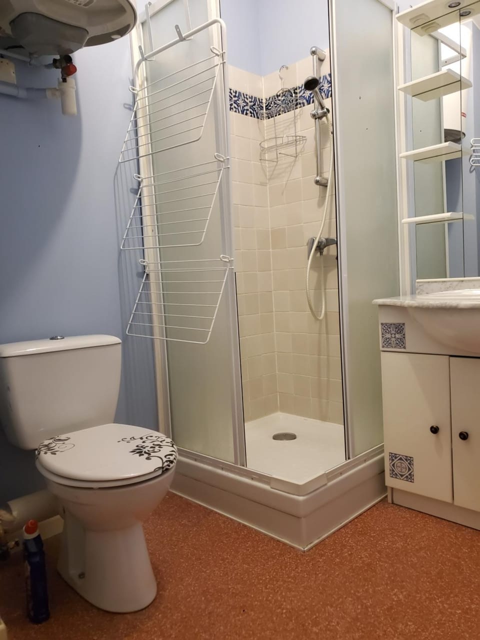 Shower, Toilet, Bathroom