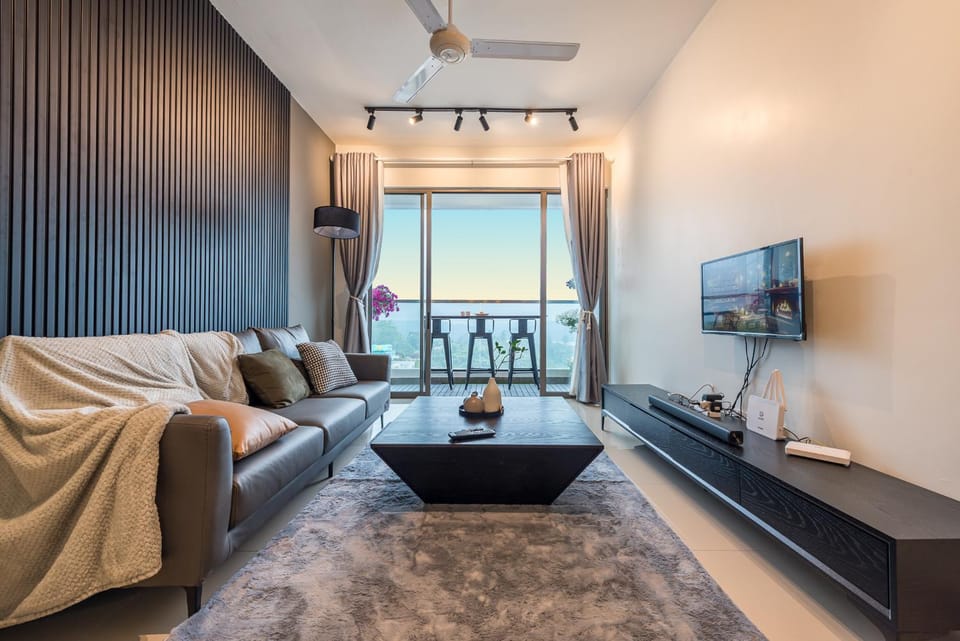 Communal lounge/ TV room, TV and multimedia, Living room, Seating area, Evening entertainment, fireplace