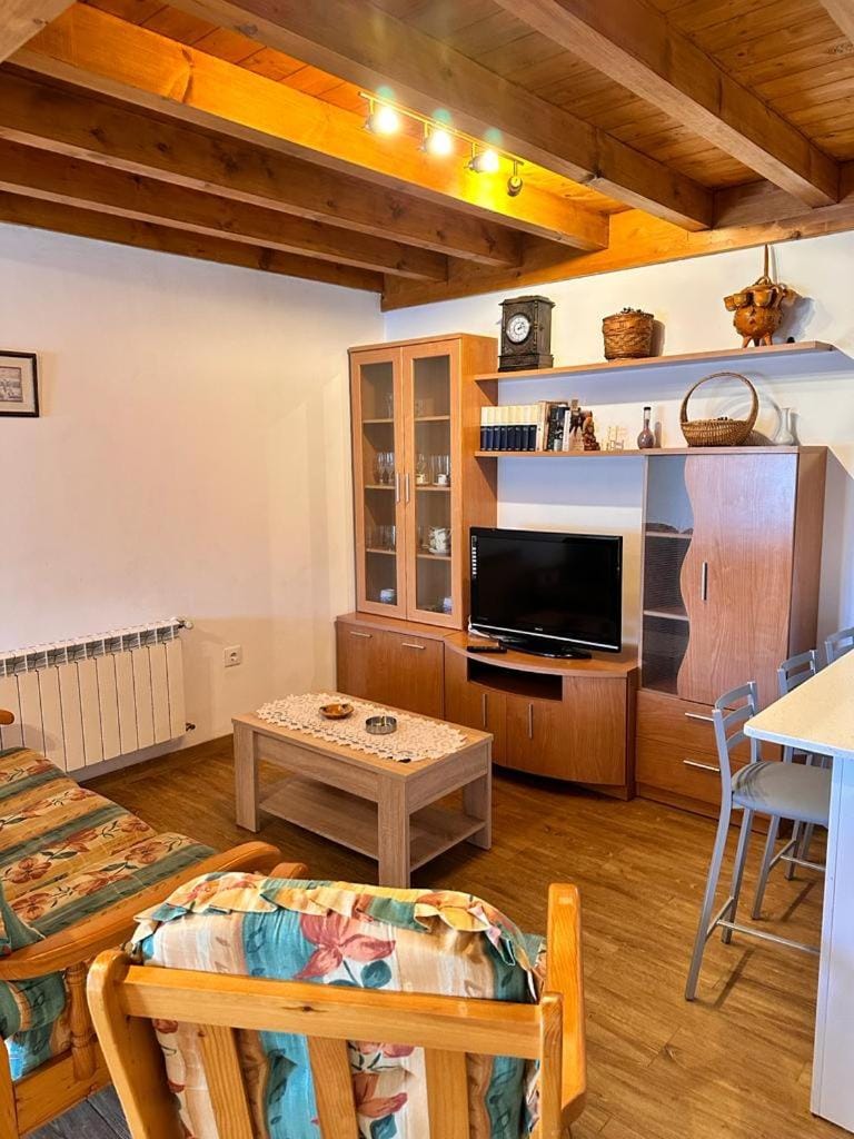 Casa rural La Bolera - San Vicente de la Barquera House in Western coast of Cantabria