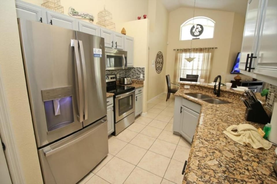 Gorgeous 4 Bed Home In Gated Community! villa Villa in Four Corners