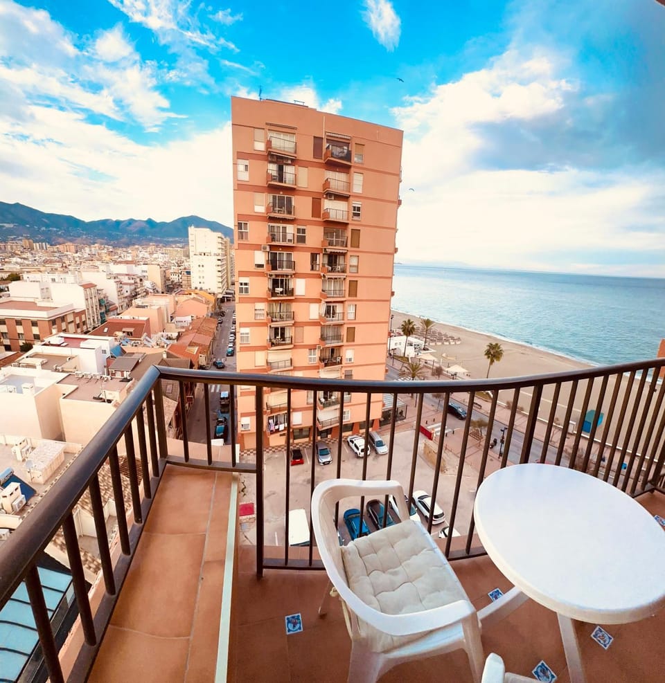 Exclusive Apartament Perla 5 free parking Apartment in Fuengirola