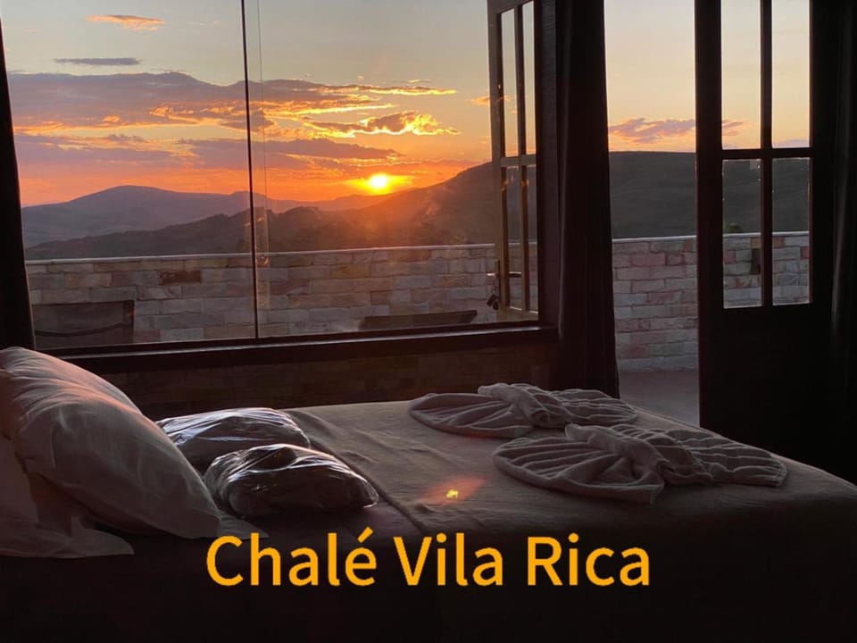 Bed, Bedroom, Mountain view, Sunset