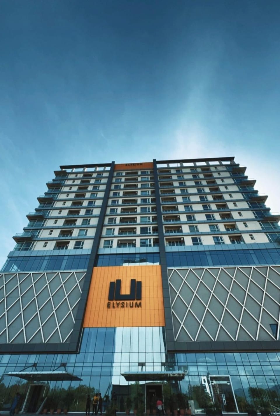 Property building, Day
