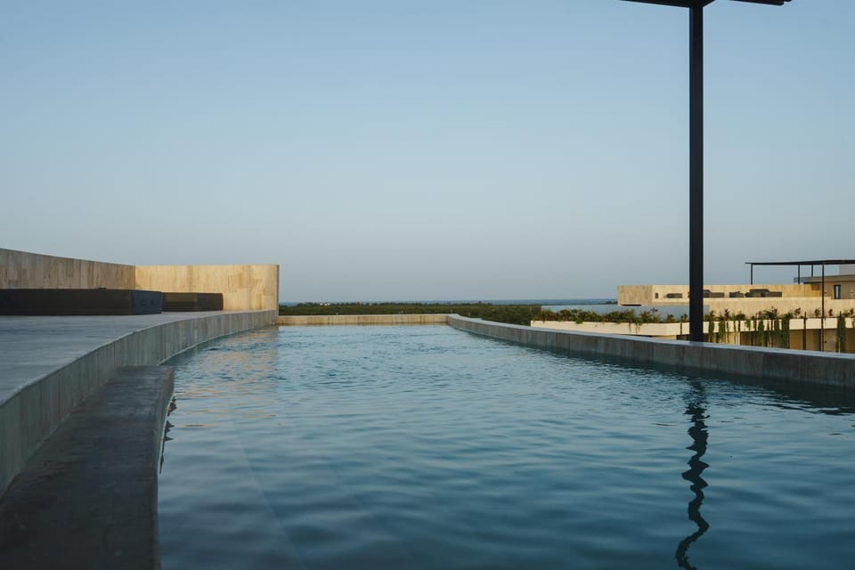 Balcony/Terrace, Swimming pool