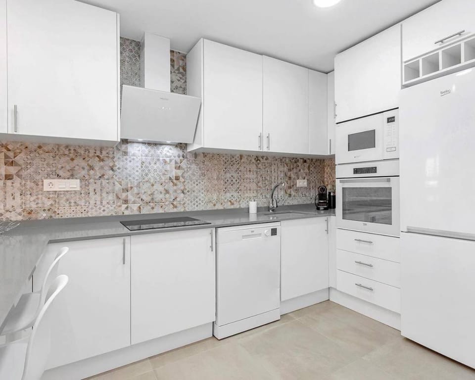 Kitchen or kitchenette, dishwasher, minibar, pet friendly