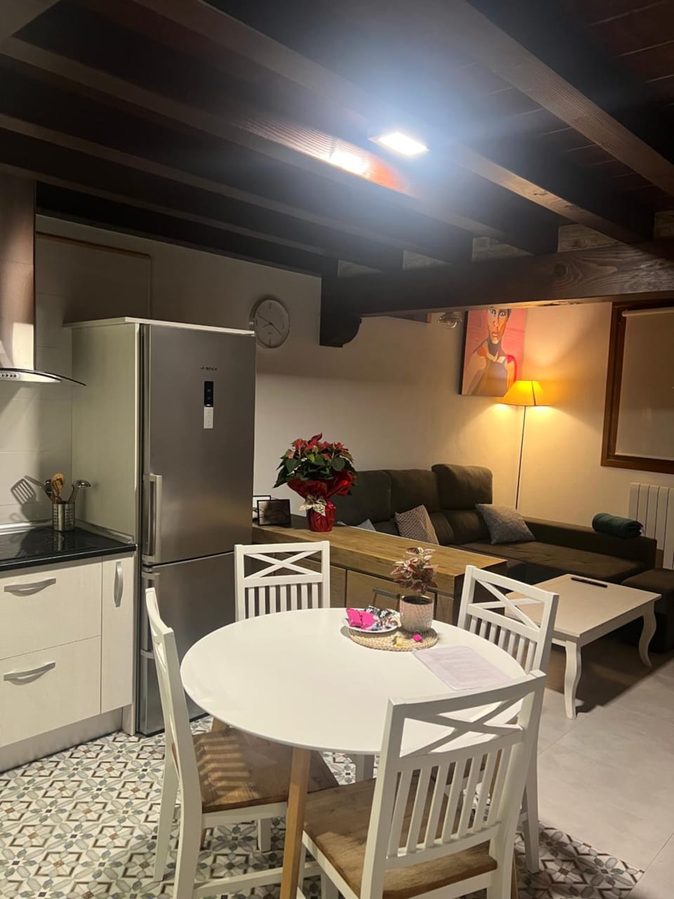 Apartamento dúplex en Sangüesa de 3 dormitorios y 2 baños Apartment in Navarre