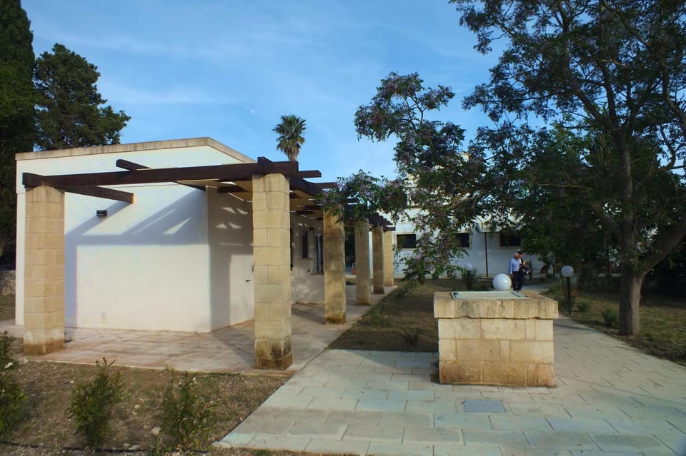 Agriturismo L'Angela Farm Stay in Apulia