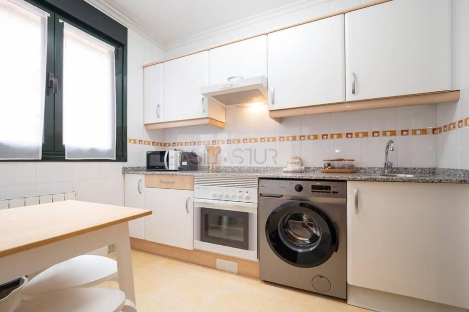 Tenderina Apartamento Apartment in Oviedo