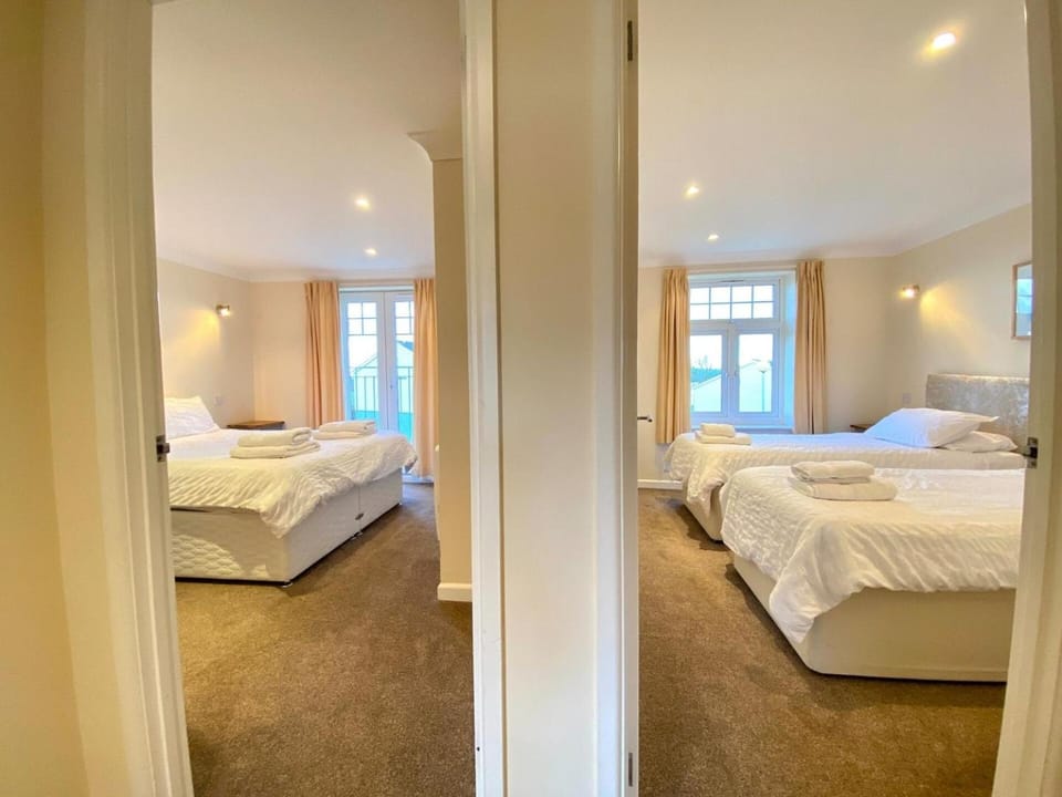 4 Bedroom House at Atlantic Reach-Newquay-Cornwall House in Saint Columb Major