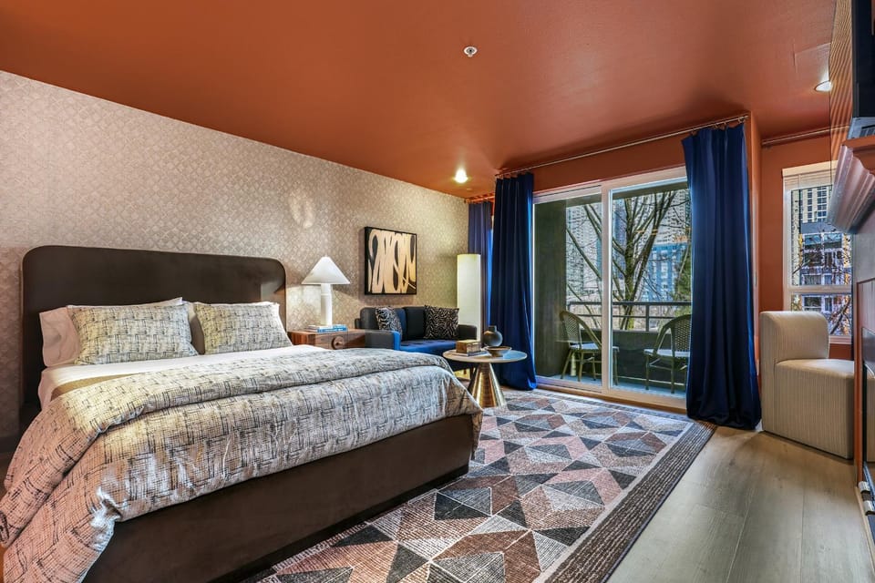 Quest Travels Hotel in Belltown