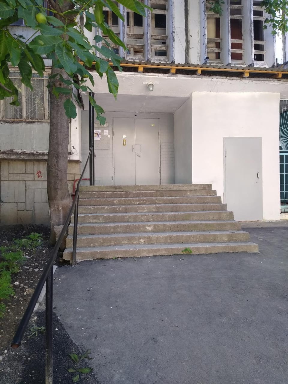 Property building, Facade/entrance