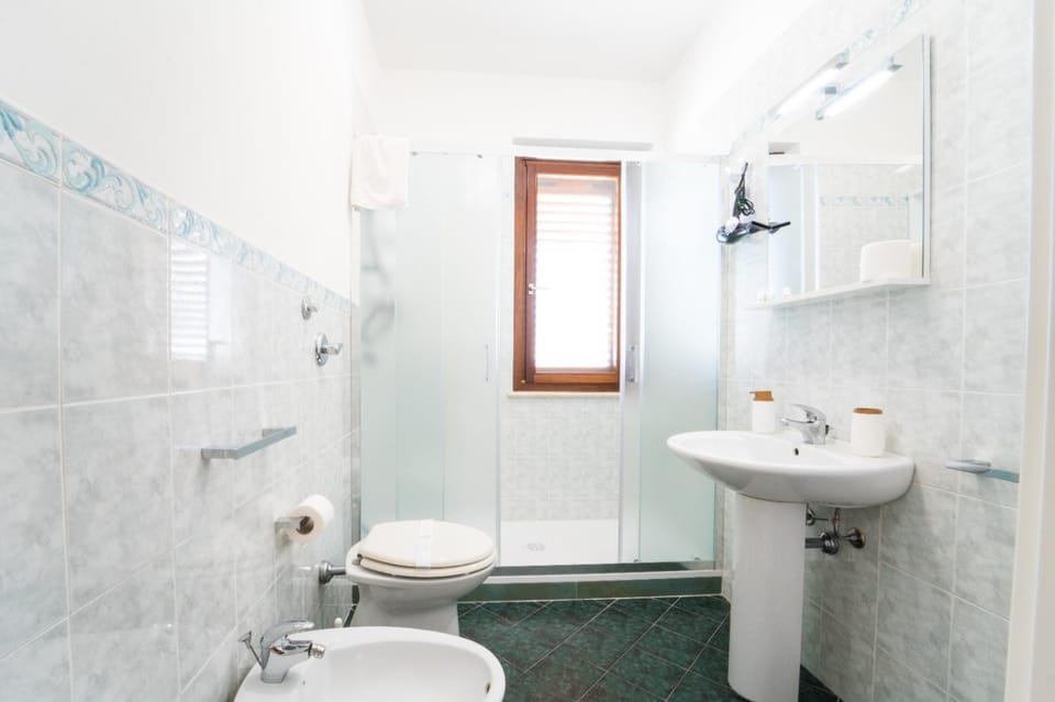 COLOMBO UPPER HOUSE Bed and Breakfast in Favignana
