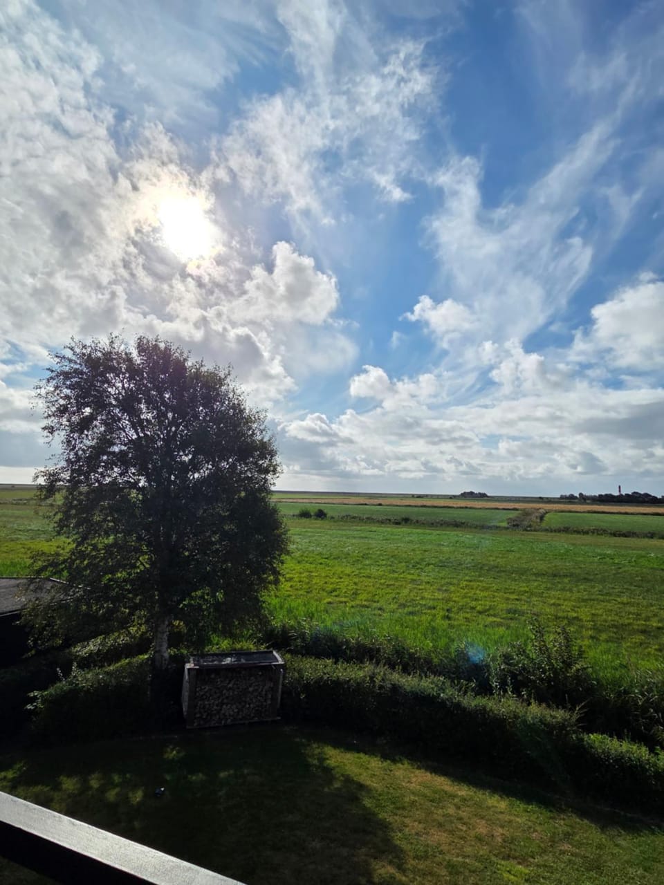 Nearby landmark, Natural landscape