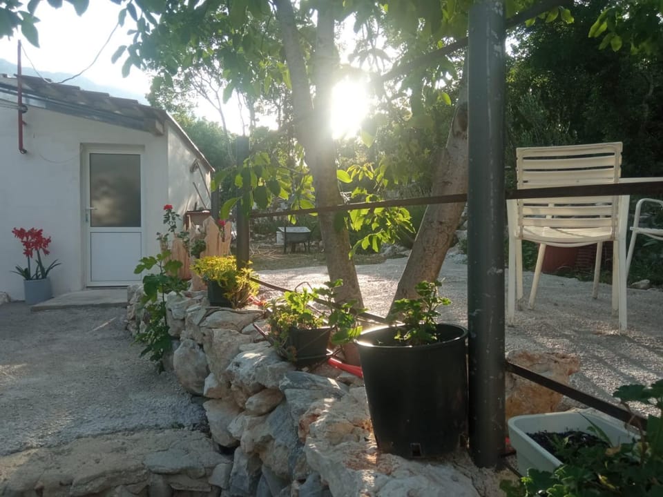 Studio Biokovo smaller object 22 m2 Apartment in Split-Dalmatia County