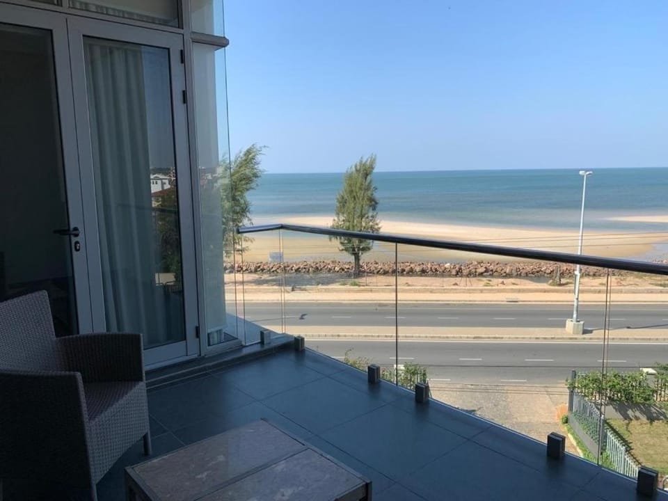 Natural landscape, Balcony/Terrace, Beach, Sea view
