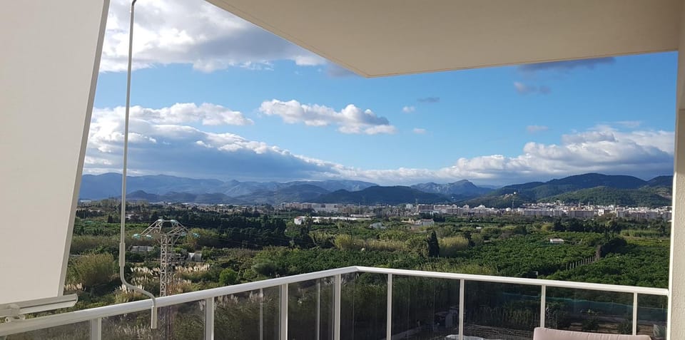 City view, Mountain view