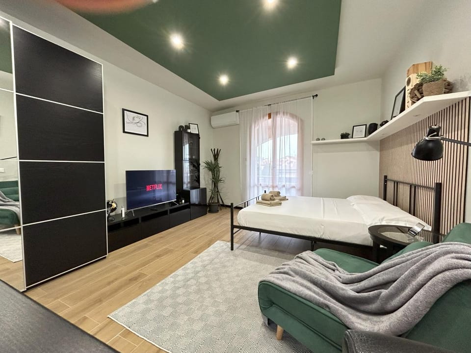 TV and multimedia, Bedroom