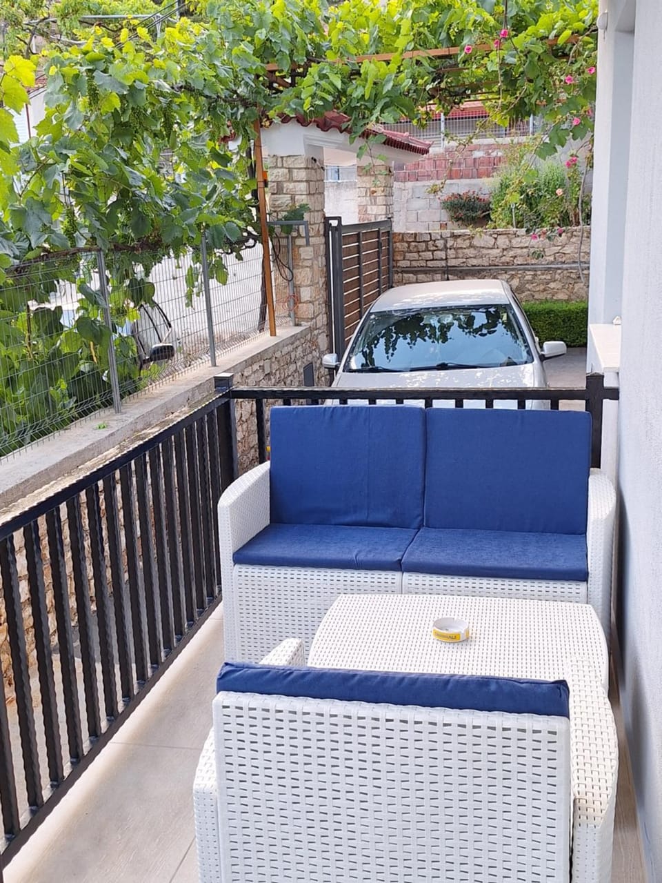 Vila Alia House in Sarandë