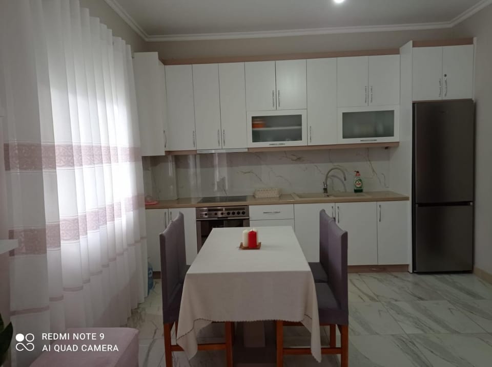 Vila Alia House in Sarandë