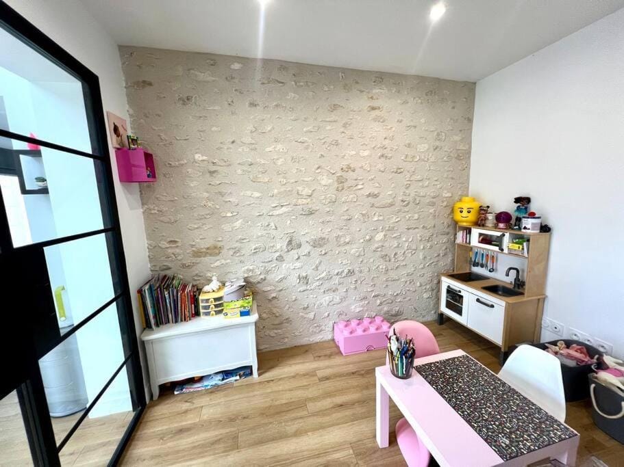 Villa d’architecte avec piscine à 5mn du Futuroscope Villa in Centre-Val de Loire