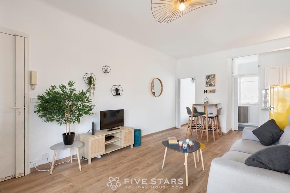 Studio Californie FSHH Apartment in Nice