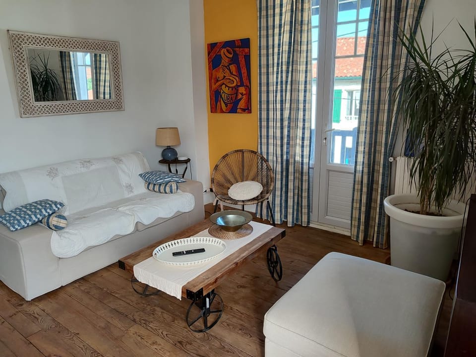 Appartement avec Terrasse à Beaurivage Apartment in Biarritz