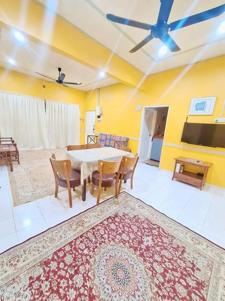 Homestay Bourgenvilla Sura tengah Dungun Terengganu House in Terengganu, Malaysia