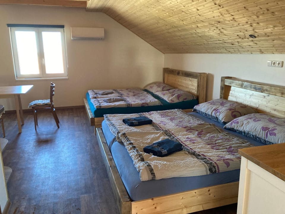 Photo of the whole room, Bedroom, air conditioner