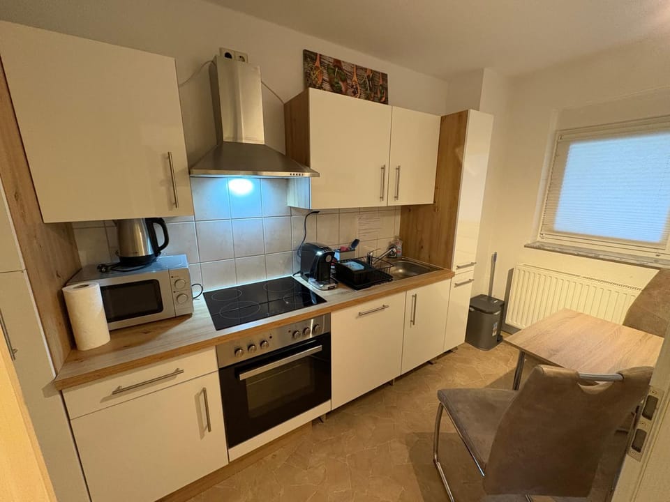 Kitchen or kitchenette, kitchen