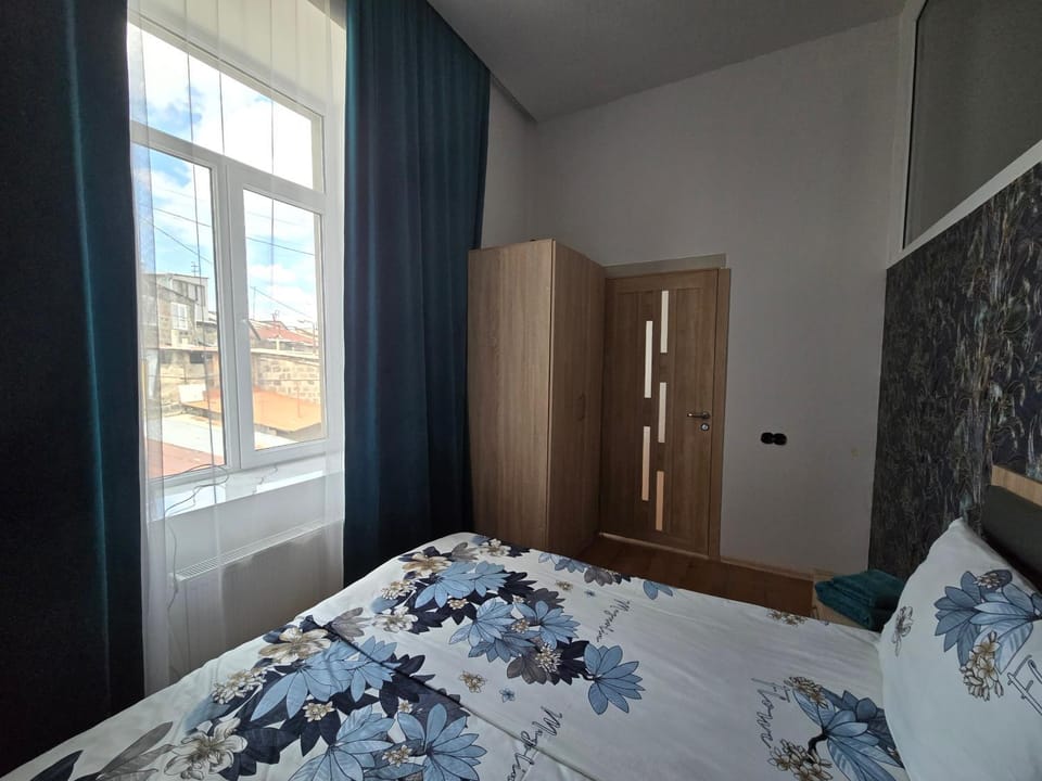 Bed, Bedroom, wardrobe