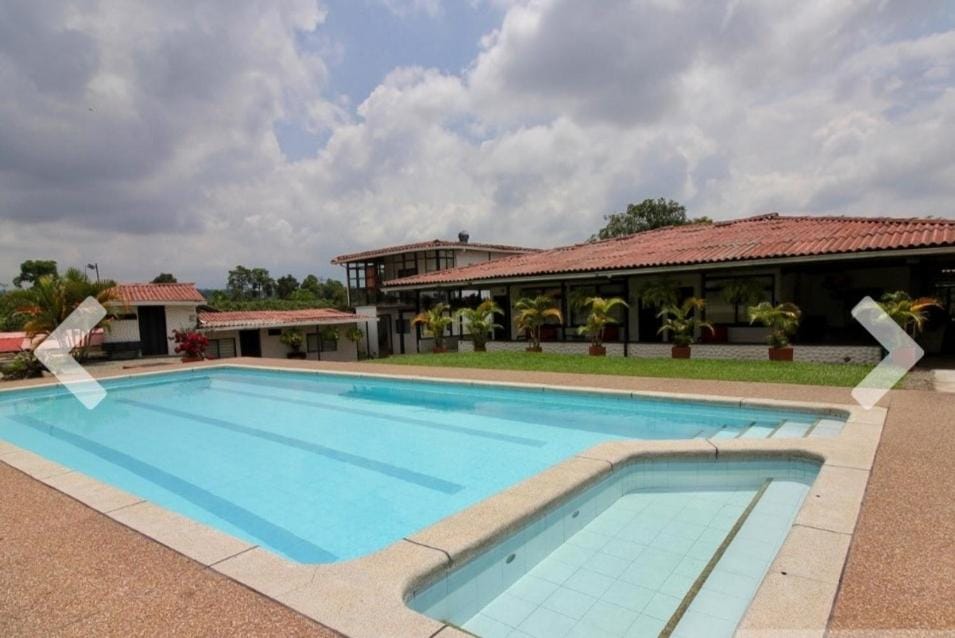 FINCA EL ZAFIRO Country House in Quindio, Colombia