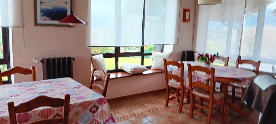 Prau del Urogallo House in Asturias