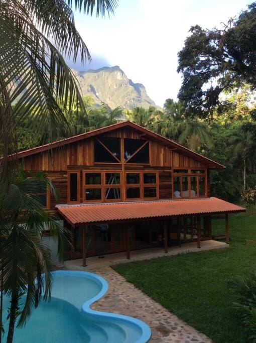 Adventure & Meditation Jungle Home Chalet in State of Paraná