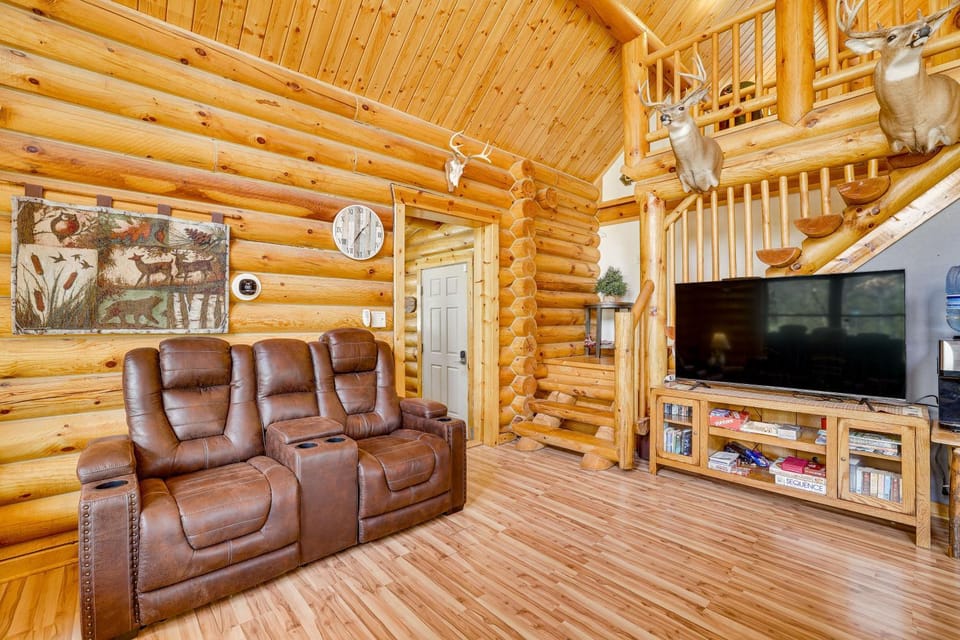 Lake and Trail Lodge: < 1 Mi to Lake Arbutus! House in Wisconsin