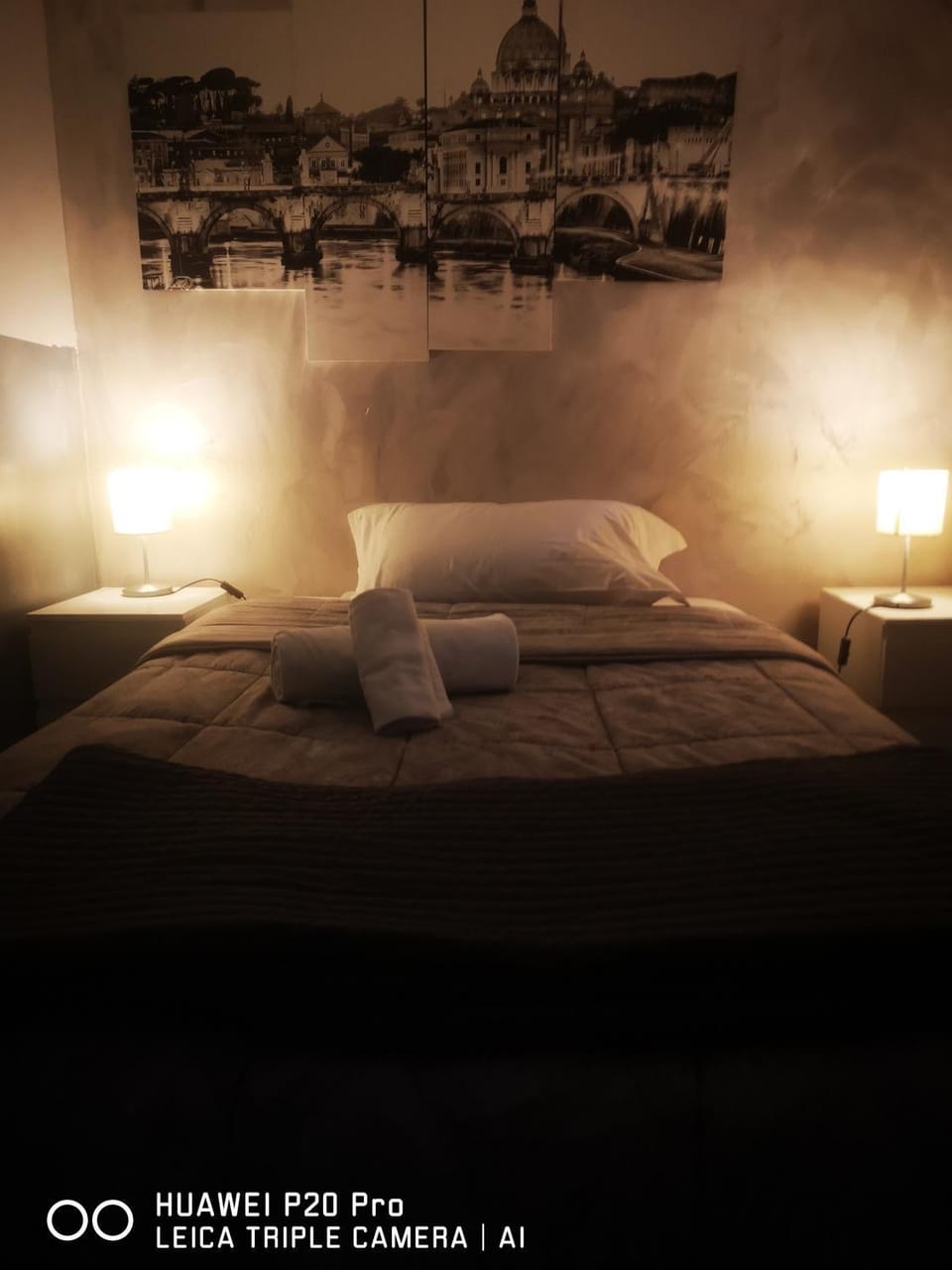 Bed, Photo of the whole room