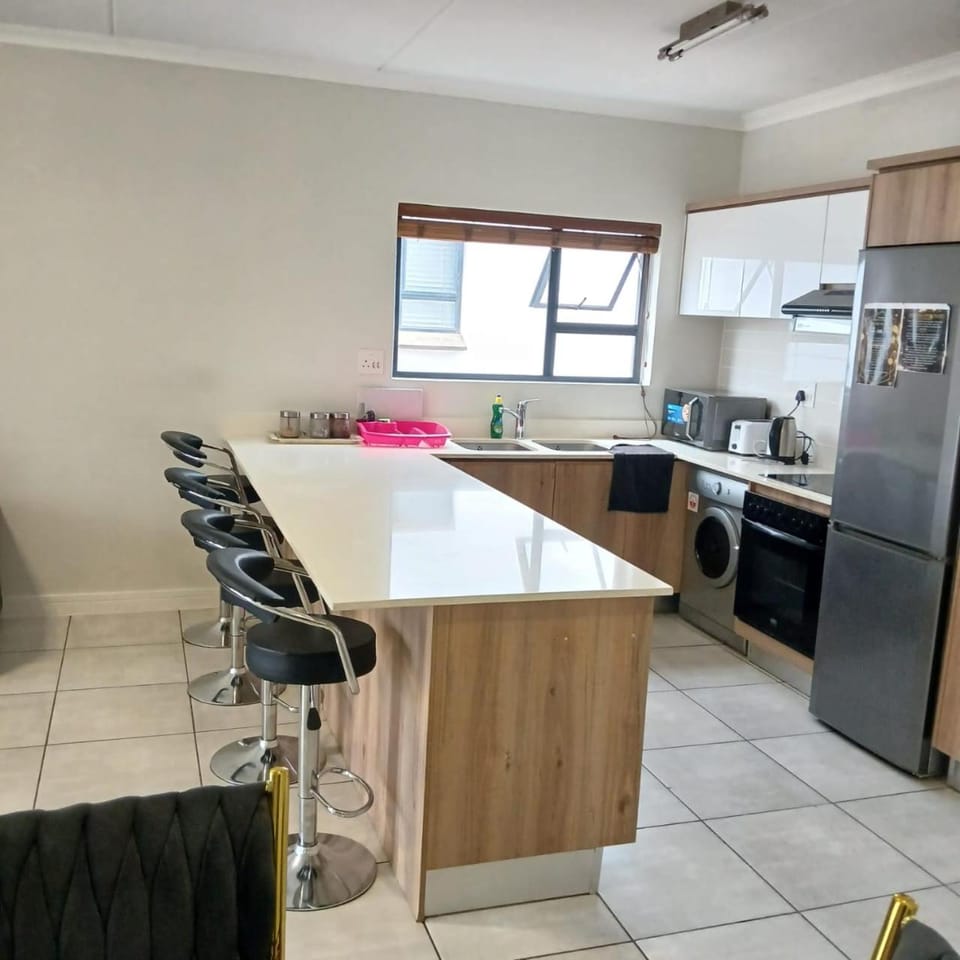 kitchen, kitchen