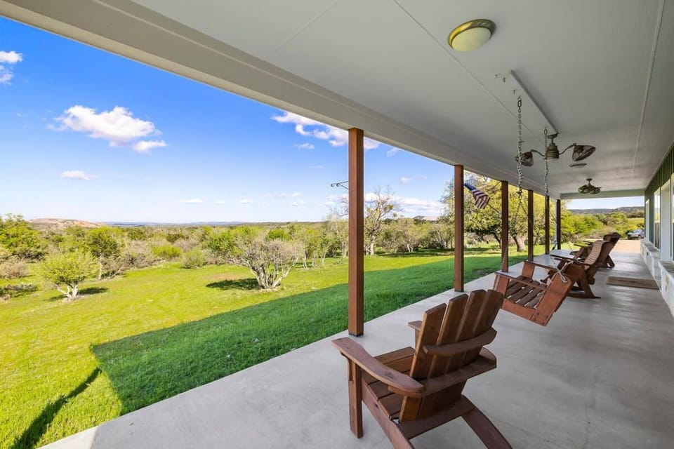 Enchanted Rockview House - 3 Bedroom - Firepit House in Rio Grande