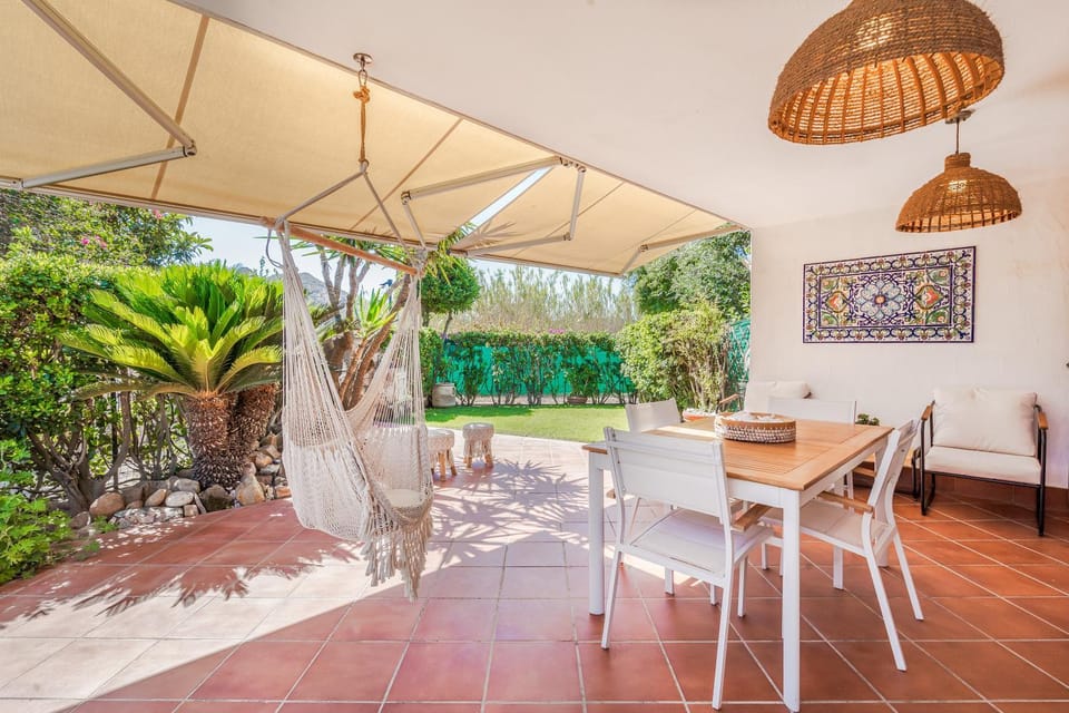 Patio, Garden view