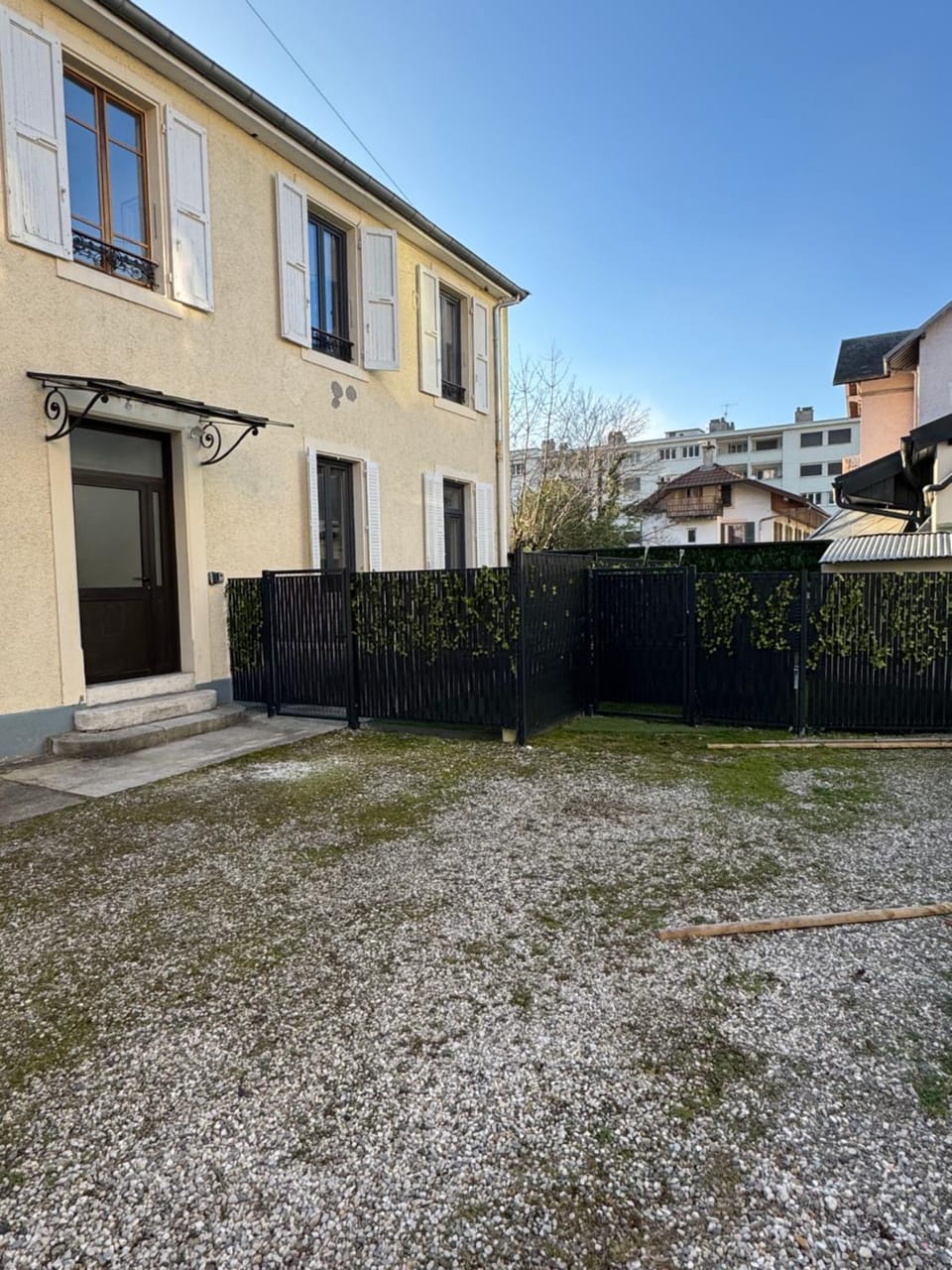 Inner courtyard view