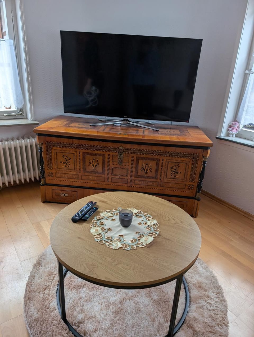 Communal lounge/ TV room, TV and multimedia, Evening entertainment