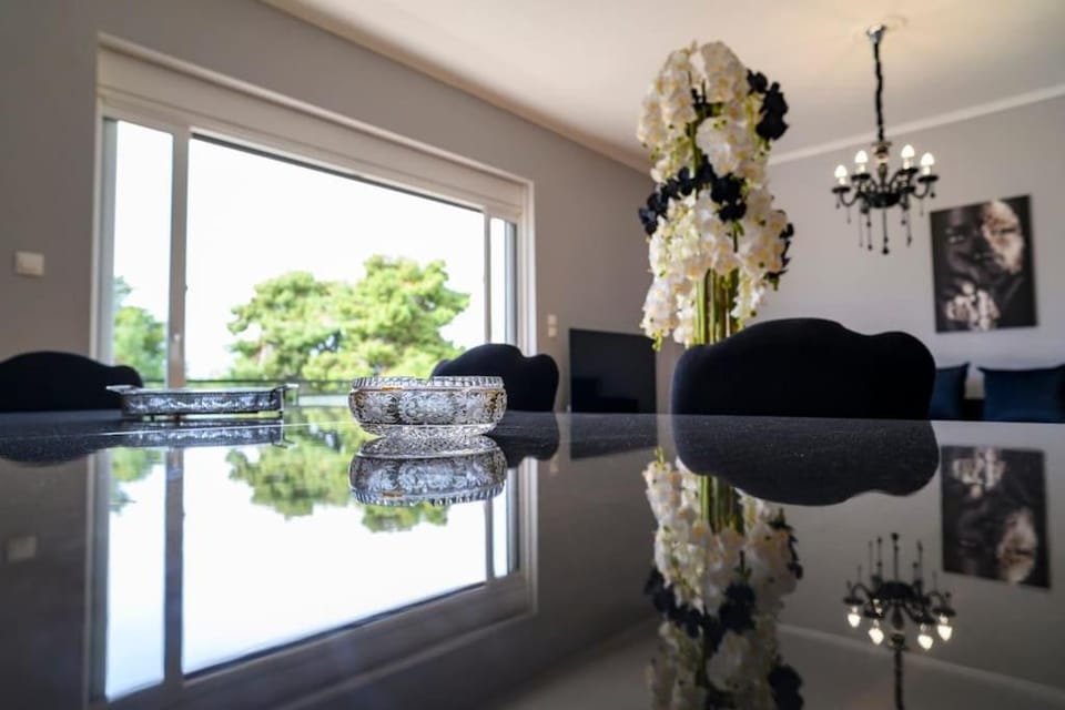 Seaview Orchid 2 bed Elegance Apartment in Piraeus Regional Unit, Greece