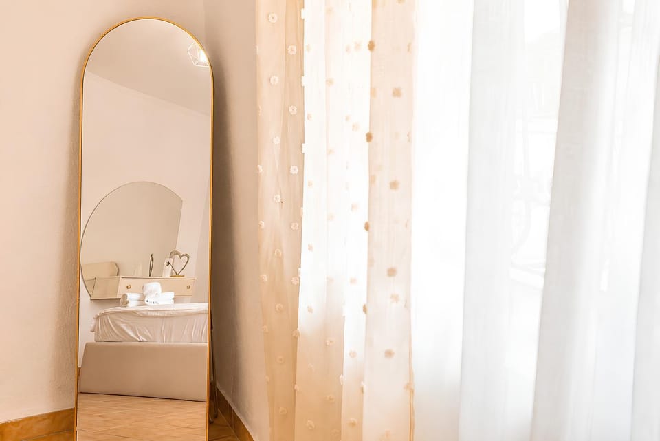 Bed, Bathroom, Photo of the whole room, Bedroom