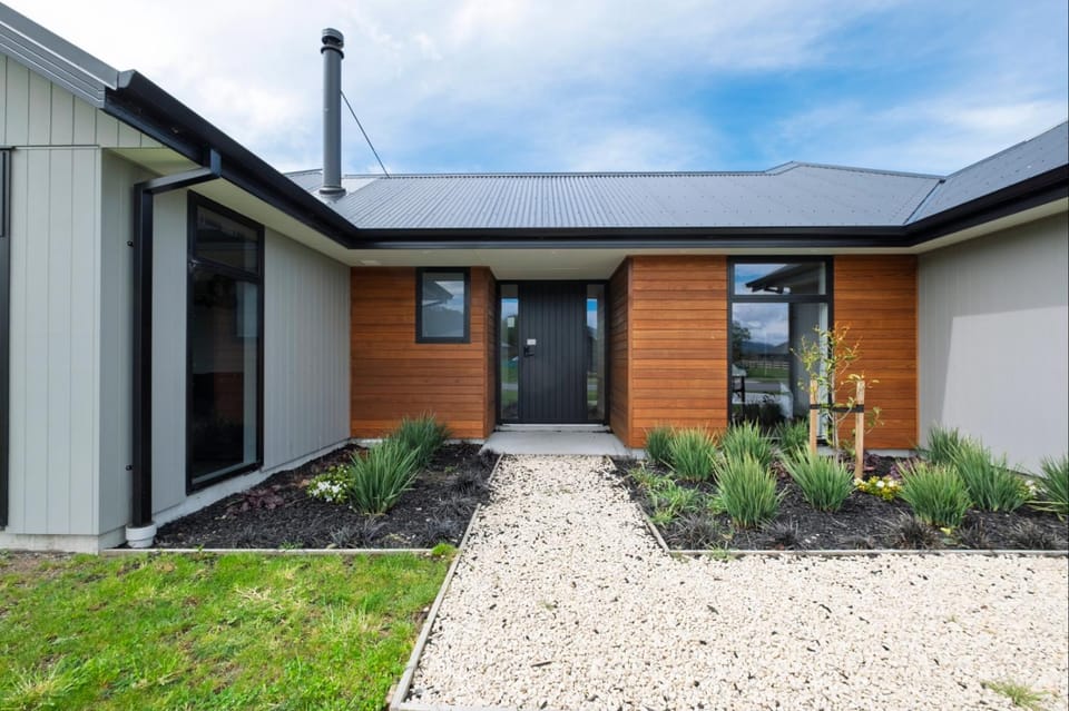10 William Jones Place House in Hanmer Springs